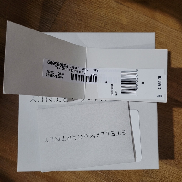 Card holder - Picture 3 of 3